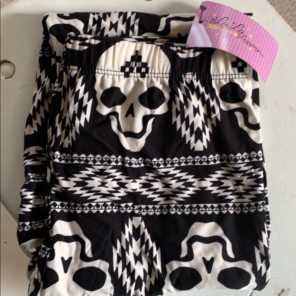 Leggings - Black white large Skulls